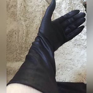 Vintage Elbow Length Gloves